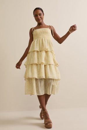 Kelly Tiered Floral Midi Dress