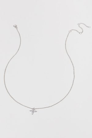 Malani Clover Pendant Necklace