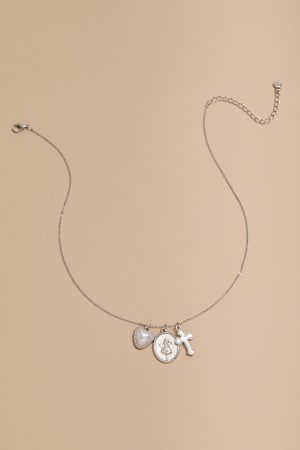 Rhea Shaky Charm Short Drop Necklace