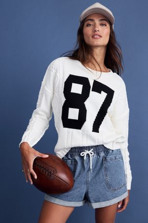 87 Cable Knit Pullover Sweater